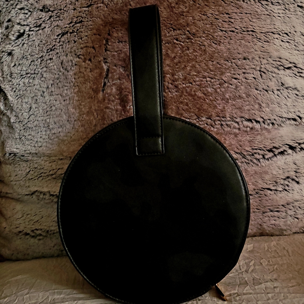 Round Faux Leather Forever 21 Wrist Strap Purse